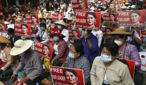 En Birmanie, le mouvement anti-putsch se poursuit