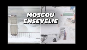 À Moscou, la neige a enseveli la ville depuis 3 jours