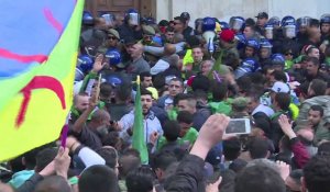 Manifestation monstre à Alger