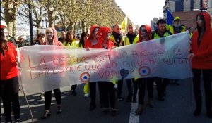 Compiègne. Des Marianne et des gilets jaunes en tête de la manifestation «pour le droit à manifester»