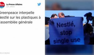 Greenpeace interpelle les dirigeants de Nestlé sur les plastiques lors de l'assemblée générale
