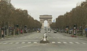 Coronavirus: les Champs-Elysées déserts au 5e jour de confinement