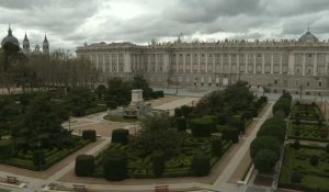 Les rues de Madrid vides alors que l'Espagne continue son isolement