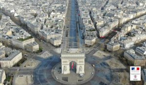 Coronavirus: vues aériennes de Paris pendant le confinement