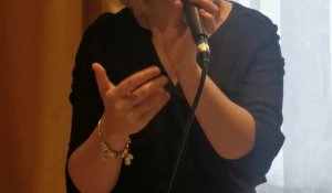 La chanteuse Lauryne Maniscalco, de Trith-Saint-Léger, chante "Alléluia"