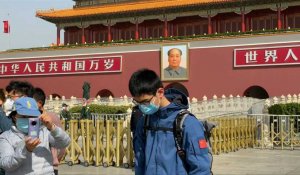 Coronavirus: trois minutes de silence sur la place Tiananmen