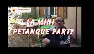 EXCLU  - La Mini Boule qui fait des Carreaux à tous les Coups  ! (Mini Pétanque Party)