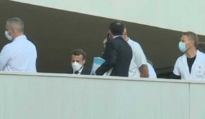 Coronavirus: Macron rend une visite surprise au Pr Raoult à Marseille