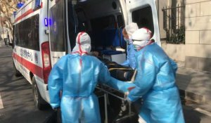 Coronavirus: Wuhan revoit son bilan avec près de 1.300 morts supplémentaires