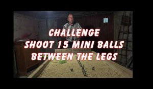 Mini Petanque Game : Shoot 15 Miniball Between The Legs & Blindfolded (Tonight Show Jimmy Fallon)