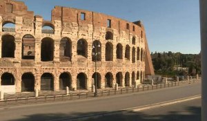 A Rome, des habitants réagissent aux mesures de quarantaine