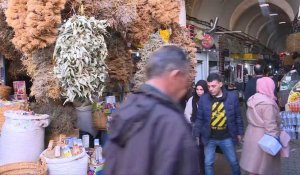 Face au coronavirus, les herboristes de Tunis font le plein