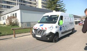 Coronavirus: des patients infectés en route vers l'aéroport de Bale/Mulhouse pour être transférés dans le sud