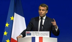 Macron opposé à l'interdiction des "listes communautaires"
