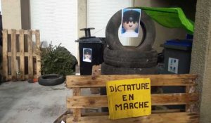 Réforme des retraites : les syndicats déposent des poubelles devant le local de la députée Marie-Christine Verdier-Jouclas à Albi