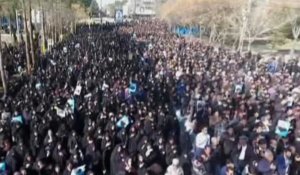 Iran: des dizaines de milliers de manifestants à Kerman