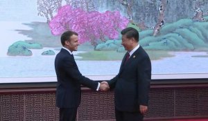 Macron et Xi Jinping se rencontrent pour le salon international des importations de Chine