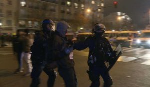 Retraite: quelques heurts en fin de manifestation à Paris