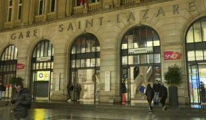 Gare Saint-Lazare à Paris: début d'une nouvelle journée de grève