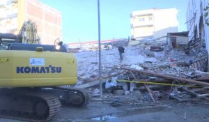 Albanie: les recherches se poursuivent au lendemain du séisme meurtrier