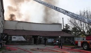 Incendie à la casse de l'oncle Tom a Saint-Christol-lez-Alès