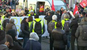 Retraites: les opposants à la réforme commencent à se rassembler à Marseille