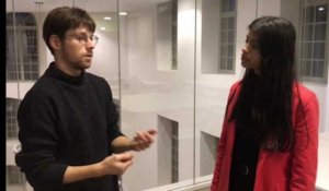 Cambrai : Mathieu Palain interviewé par une lycéenne de Saint-Luc