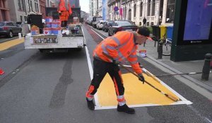 Une nouvelle piste cyclable Boulevard Emile Jacqmain à Bruxelles