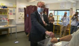 Municipales: vote du maire sortant LR à Toulouse