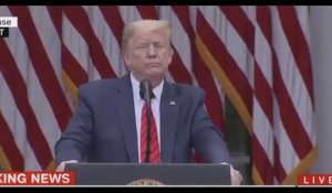 Donald Trump arrête sa conférence de presse après son agacement d'une question (vidéo)