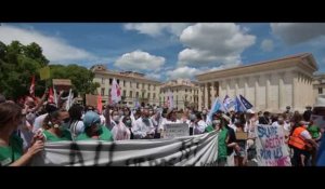 Nîmes : manifestation du personnel hospitalier