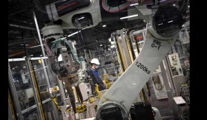 Toyota Onnaing : les nouveaux robots de la carrosserie en action pour la Yaris 4