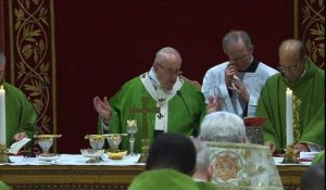 Le pape oblige désormais le clergé à signaler les abus sexuels