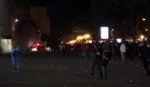 OM-Lyon : des heurts sur le parvis du Vélodrome, des gaz lacrymogènes tirés par les CRS face à la fronde des supporters