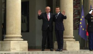 Macron reçoit Juncker, président de la commission européenne