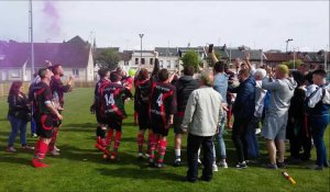 Les Portugais de Saint-Quentin célèbrent leur titre de champion de Départemental 1