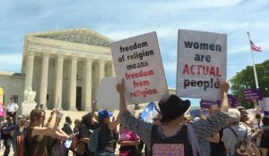Des Américains "inquiets" manifestent pour défendre le droit à avorter