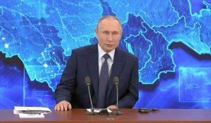 Vladimir Poutine débute sa conférence de presse annuelle