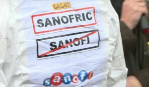 Manifestation contre "Sanofric" qui supprime des emplois en pleine pandémie