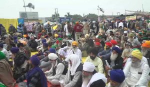 Les agriculteurs indiens continuent de manifester contre les réformes