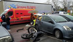 Un jeune motard de 14 ans grièvement blessé dans un accident à Villeneuve-Saint-Germain