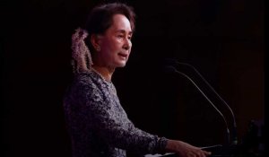 La dirigeante birmane Aung San Suu Kyi est renversée par l'armée
