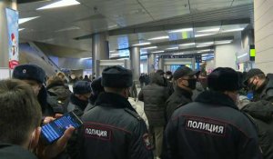 La police présente à l'aéroport de Moscou pour le retour de Navalny