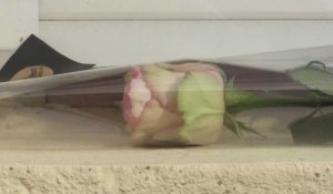 Meurtre d'une conseillère Pôle emploi à Valence: des fleurs déposées devant l'agence