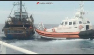 Italie : plus de 1 300 migrants secourus en Méditerranée