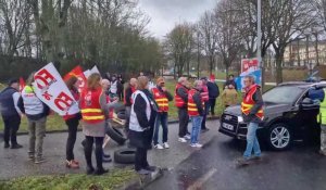 Blocage d'Auchan à Dieppe