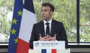 Macron annonce un "plan de sobriété sur l'eau" dans chaque secteur