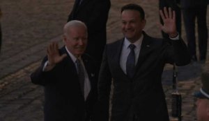 Le président américain Joe Biden arrive au château de Dublin pour assister à un banquet