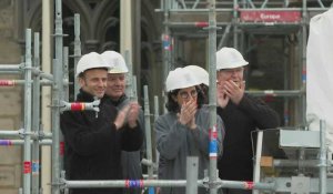 Macron sur le chantier de Notre-Dame, à la veille du 4e anniversaire de l'incendie