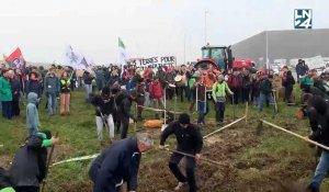 Bierset : plusieurs centaines de manifestants contre l'extension de l'aéroport 